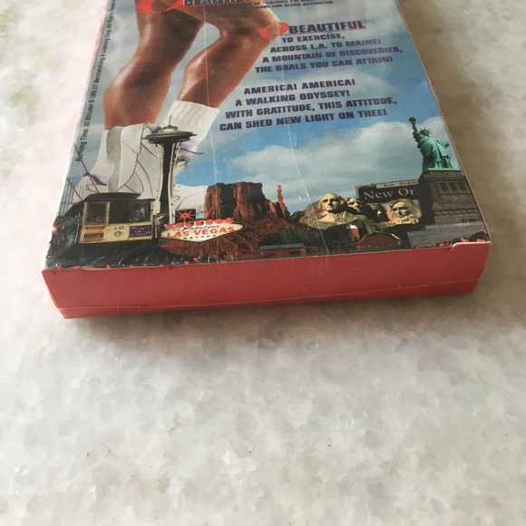 Richard Simmons Walk Across America Fitness Program cassette - Picture 11 of 16